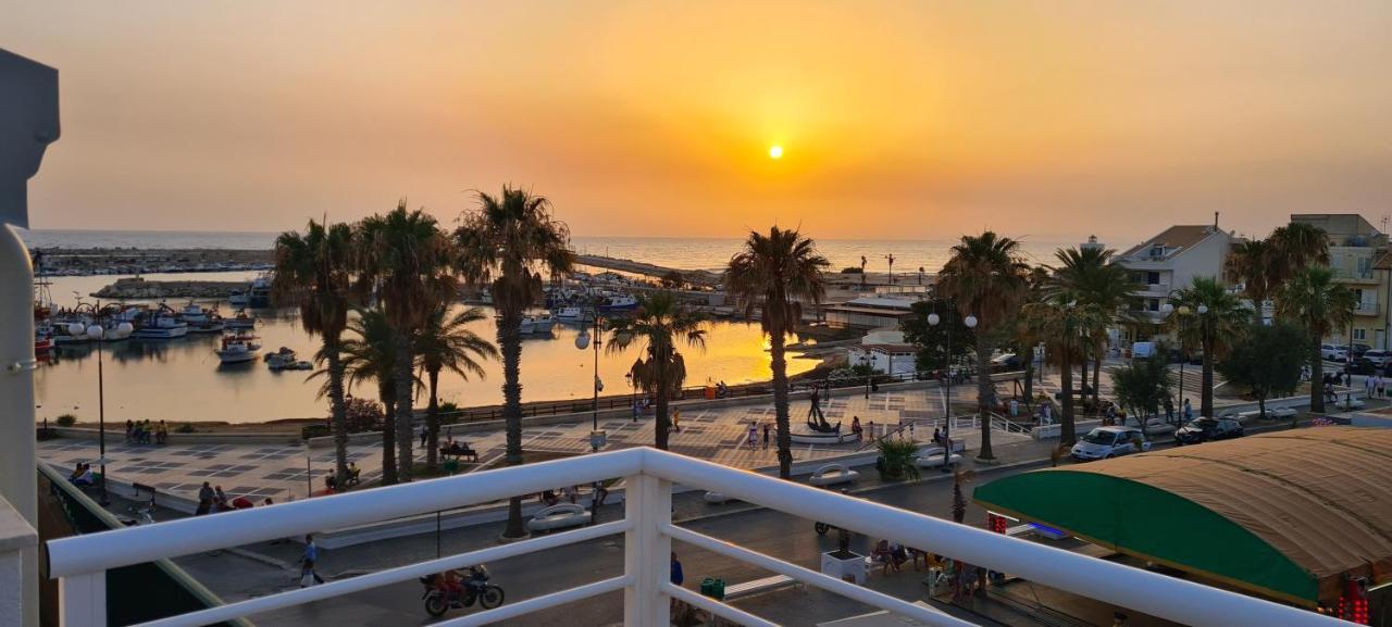 Ferienwohnung Terrazza Sul Porto Scoglitti Exterior foto